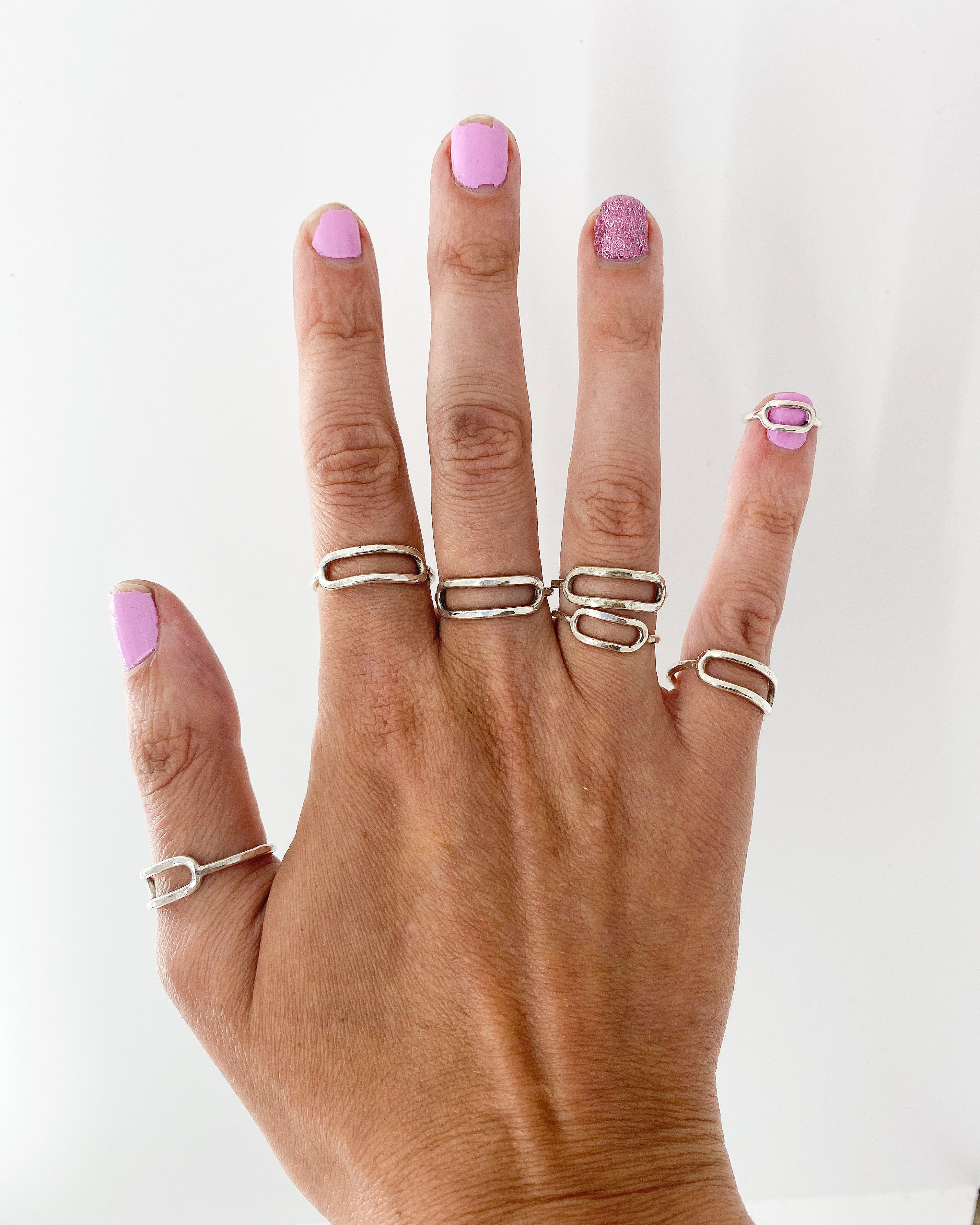 Simple Silver Chevron ''V'' Ring For Women or Men - Boutique Wear RENN